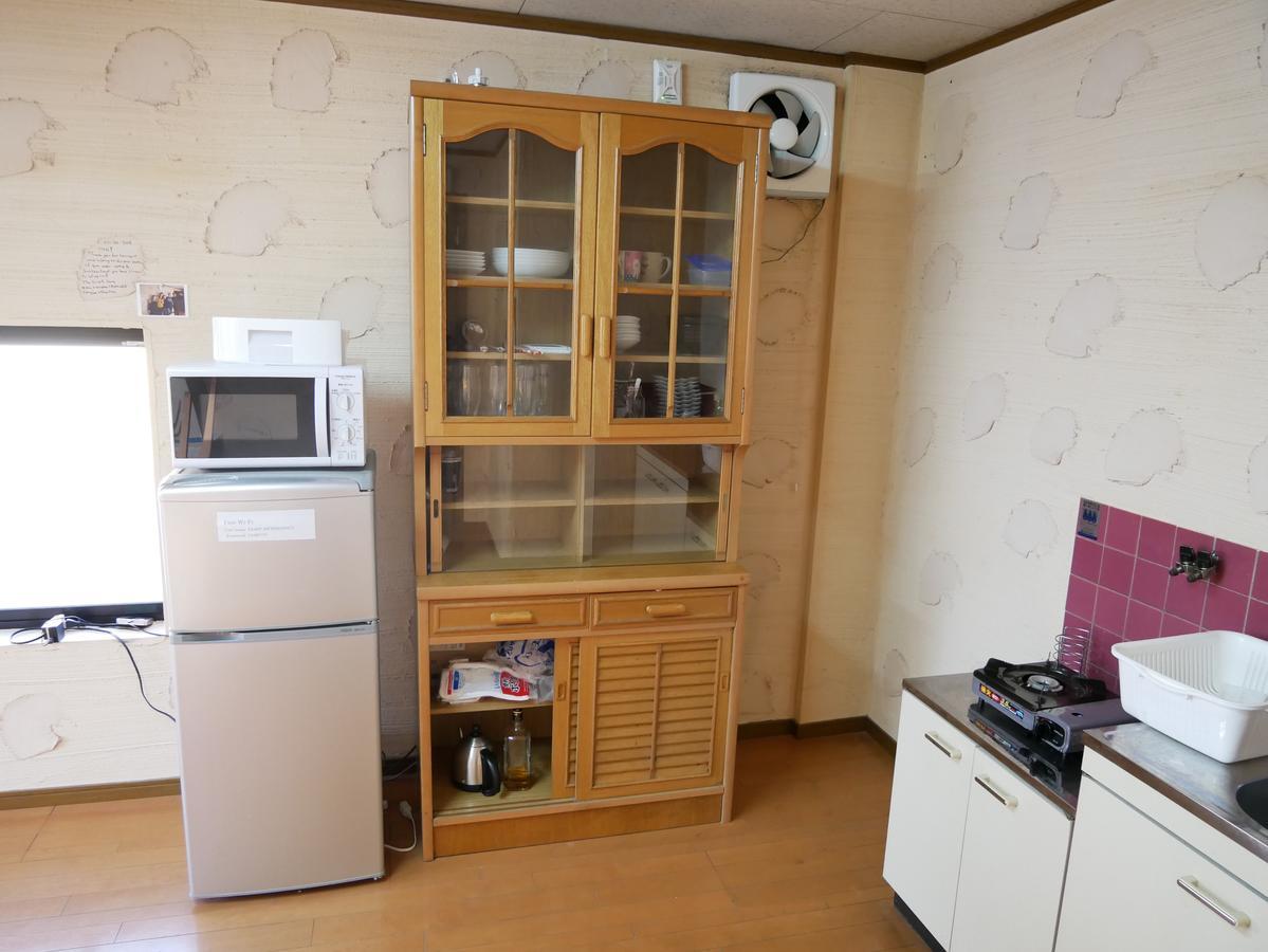 אוסקה Guest House Twenty-Seven 27 מראה חיצוני תמונה