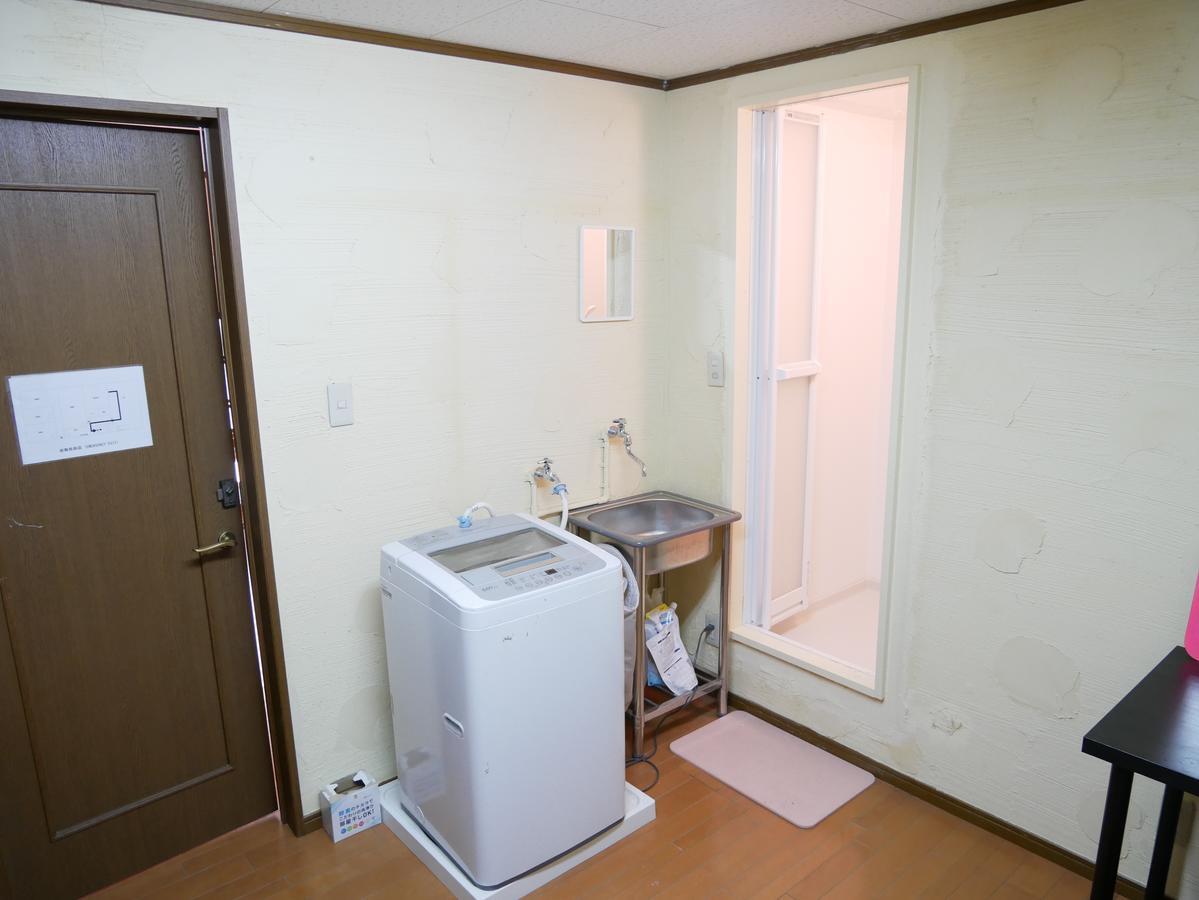 אוסקה Guest House Twenty-Seven 27 מראה חיצוני תמונה